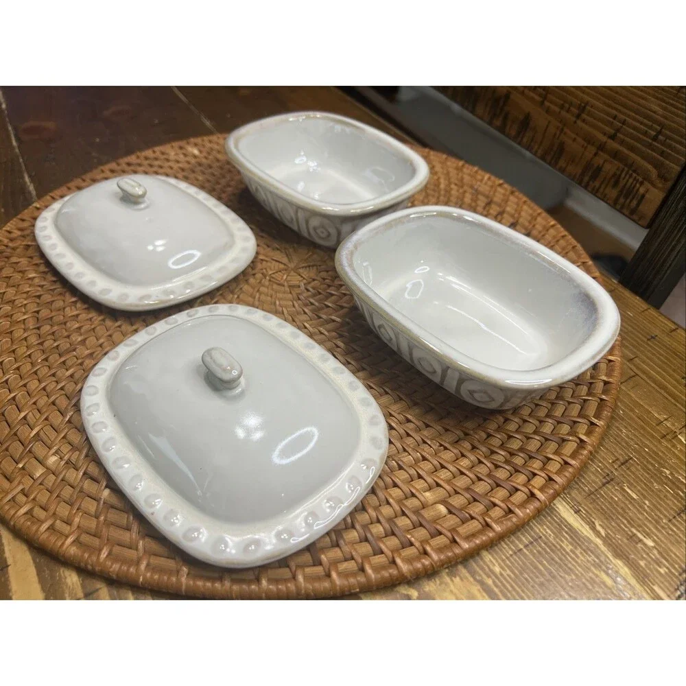 Masterclass Farmhouse Collection 2 Petite Casserole’s With Lids 5 1/2” X 4 1/4”